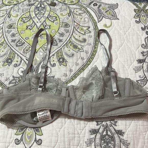 NWOT Calvin Klein Lace Bra - Picture 3 of 4